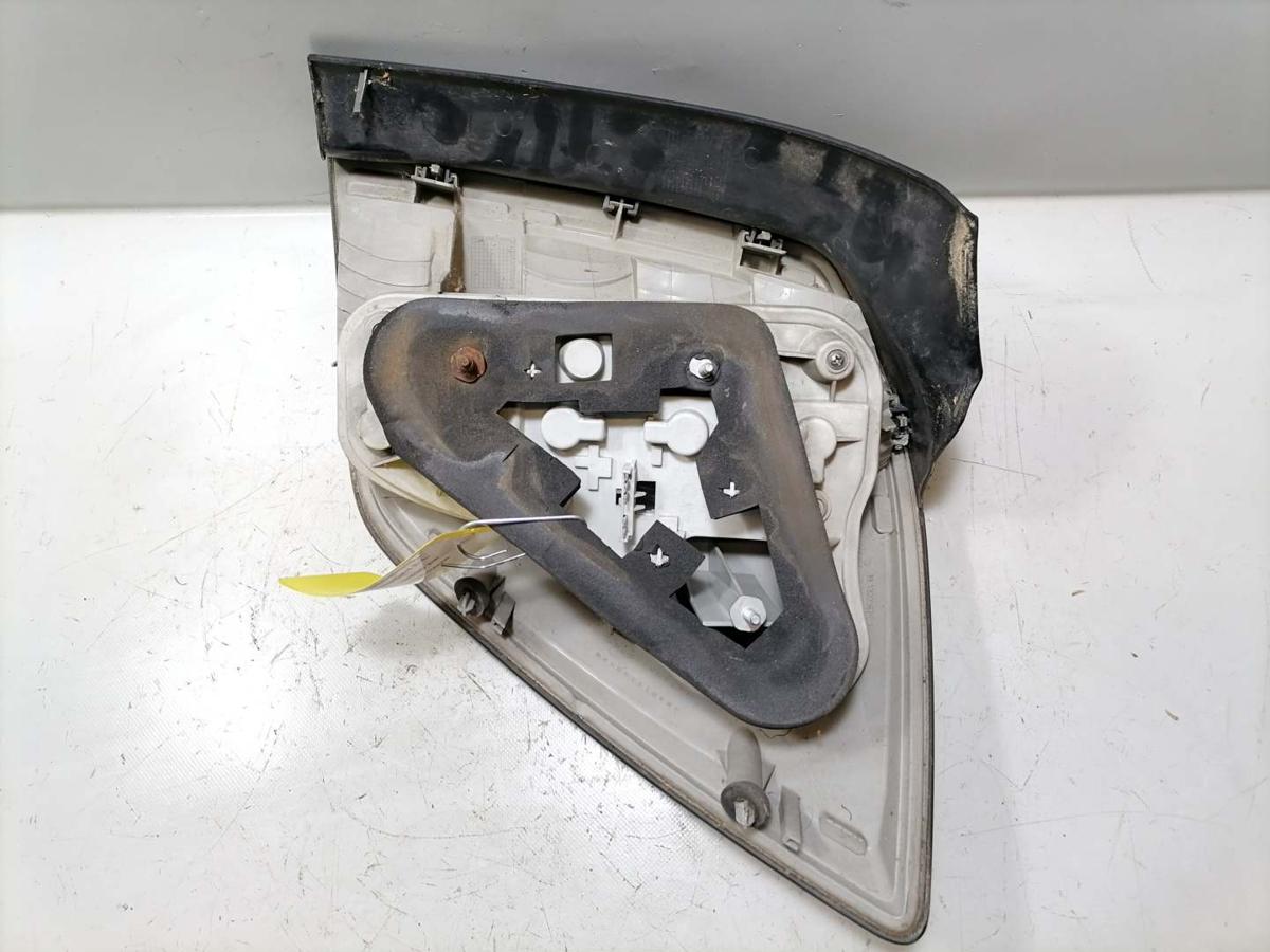 Opel Astra H original R&uuml;cklicht R&uuml;ckleuchte Schlussleuchte links Kombi Facelift Bj.2008